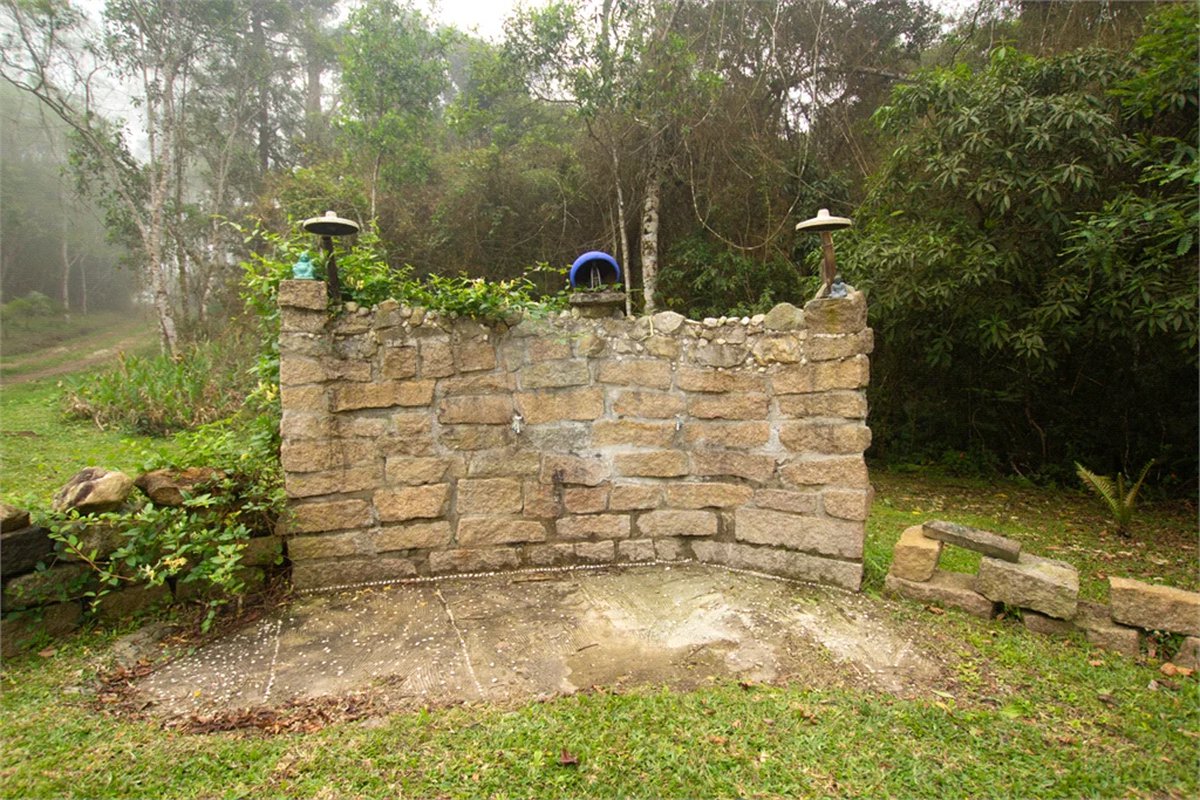 Sítio à venda com 8 quartos, sendo 4 suítes, em Taiaçupeba, Mogi das Cruzes, SP