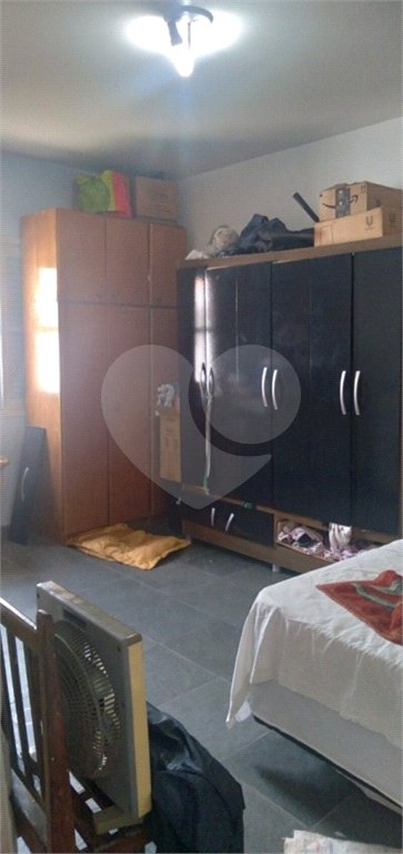Casa com 272m² de área construída , 2 dormitórios , 1 vaga , à venda no Jabaquara.