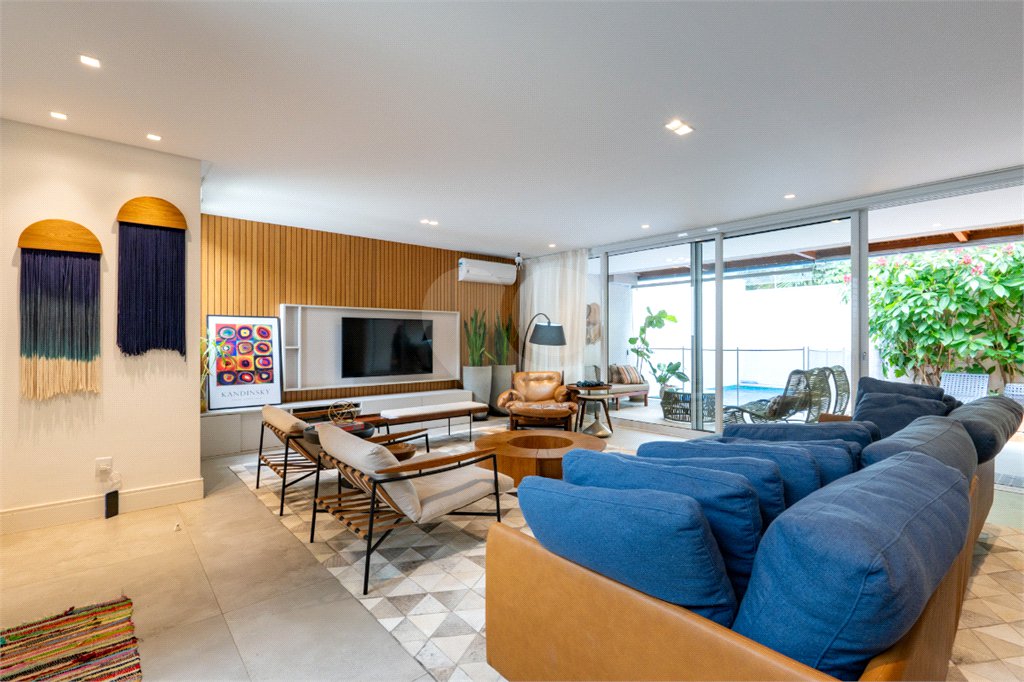 Casa à venda com 3 suítes no condomínio Modernne, São Paulo - SP