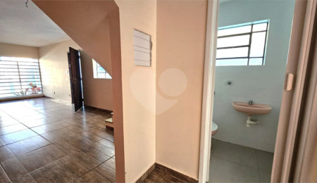 Sobrado à venda com 3 quartos em Granja Julieta, São Paulo, SP