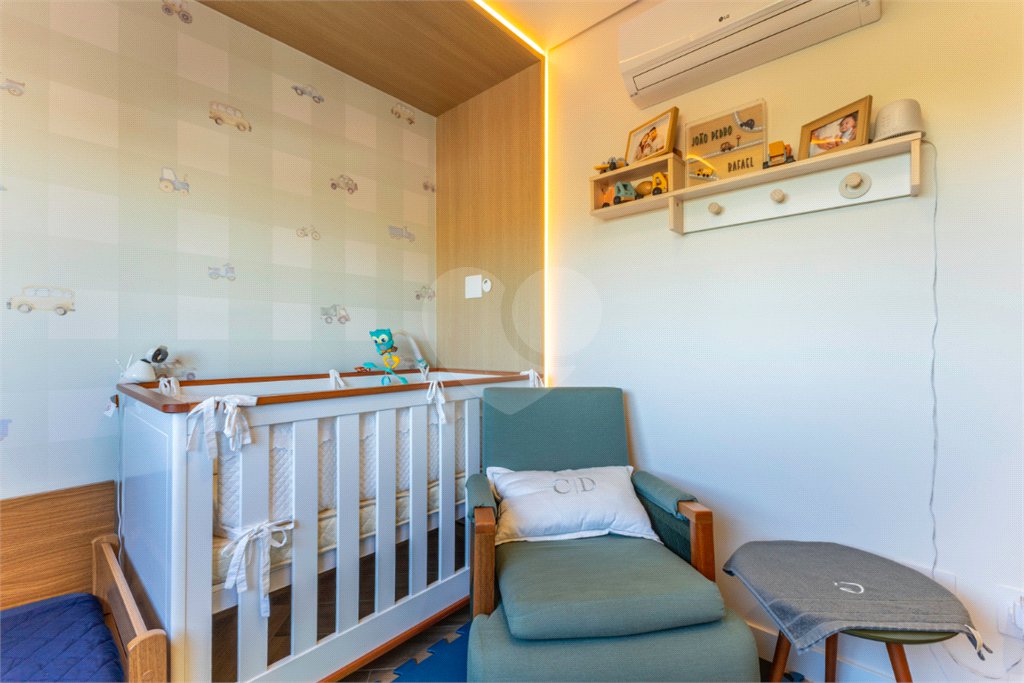Apartamento à venda com 3 suítes em Indianópolis, São Paulo, SP