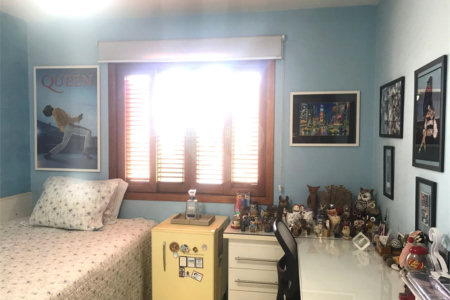Casa à venda com 4 quartos, sendo 2 suítes,  no condomínio Conjunto Residencial Green Village I, Mogi das Cruzes - SP