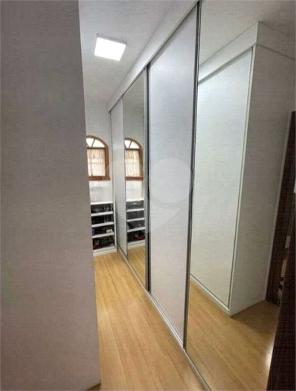 Sobrado à venda com 4 quartos, sendo 2 suítes, em Vila Maria Alta, São Paulo, SP