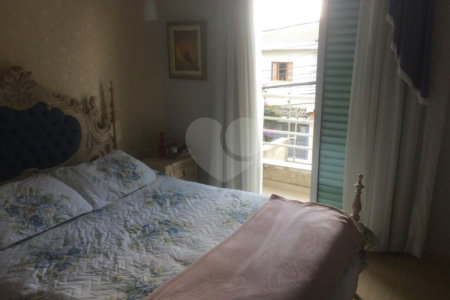 Casa à venda com 4 quartos, sendo 3 suítes, em Jardim São Paulo(zona Norte), São Paulo, SP