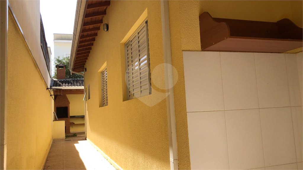 Casa à venda com 3 quartos, sendo 1 suíte, no condomínio Vista Verde, Indaiatuba - SP