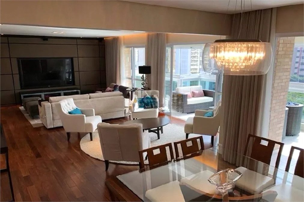 Apartamento à venda com 4 suítes em Cidade Monções, São Paulo, SP