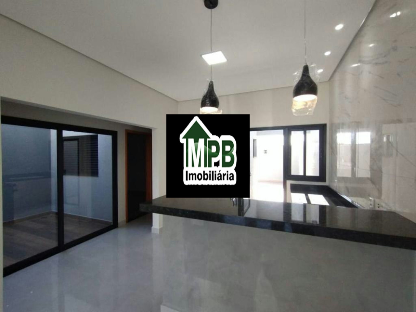 Casa à venda com 3 quartos, sendo 1 suíte, no condomínio Villagio Ipanema, Sorocaba - SP