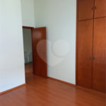 Sobrado à venda com 5 quartos, sendo 2 suítes,  em Tremembé, São Paulo, SP