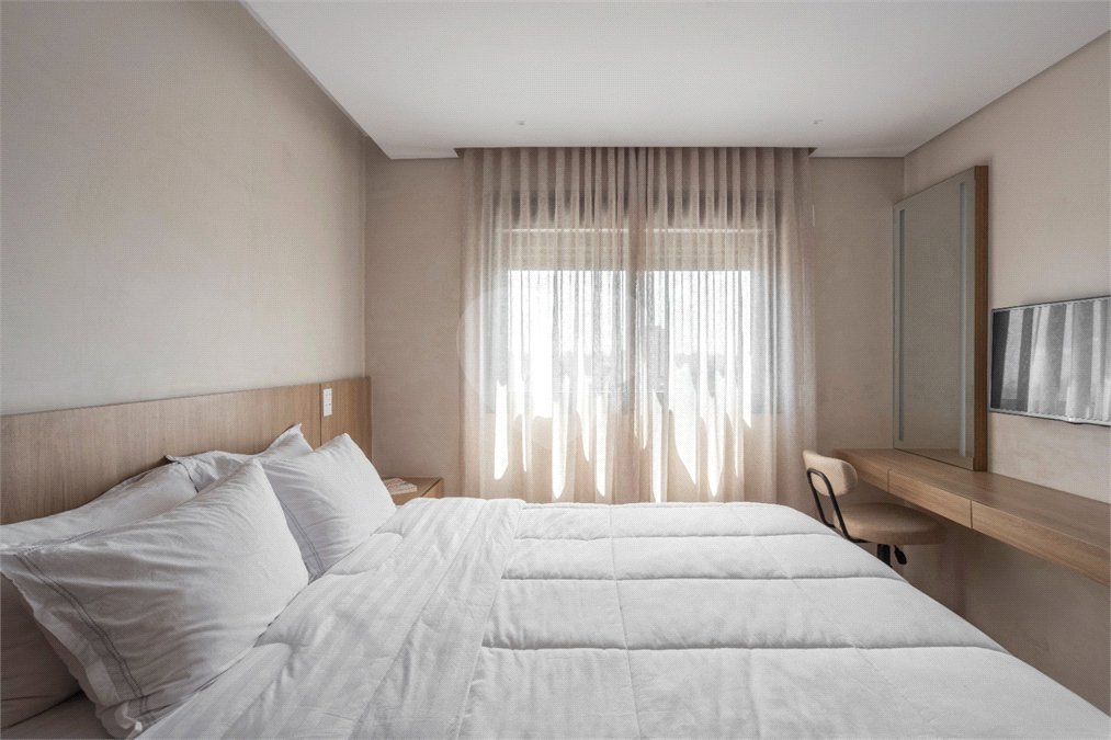 Apartamento à venda com 2 quartos, sendo 1 suíte, em Santo Amaro, São Paulo, SP