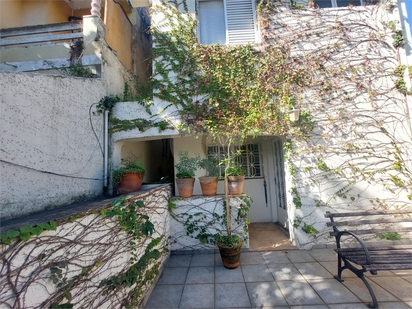 Sobrado à venda com 3 quartos, sendo 2 suítes, em Vila Pompéia, São Paulo, SP