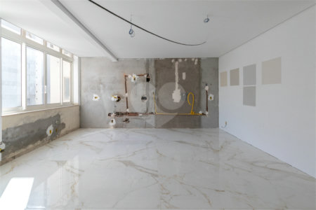 Apartamento à venda com 7 suítes em Santa Cecília, São Paulo, SP