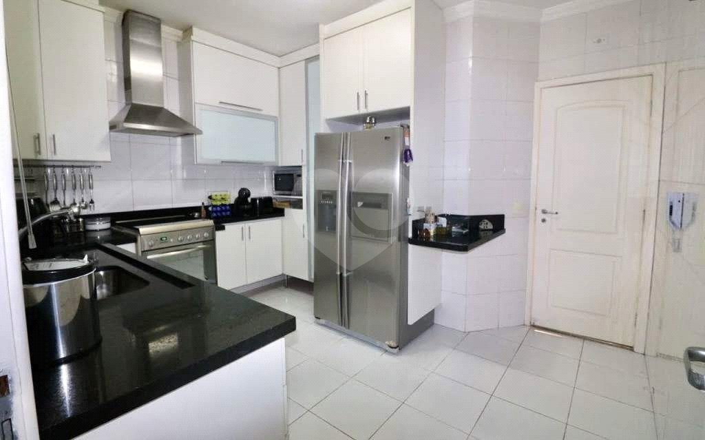 Casa à venda com 3 quartos, sendo 1 suíte, no condomínio Taquaral Village, São Paulo - SP