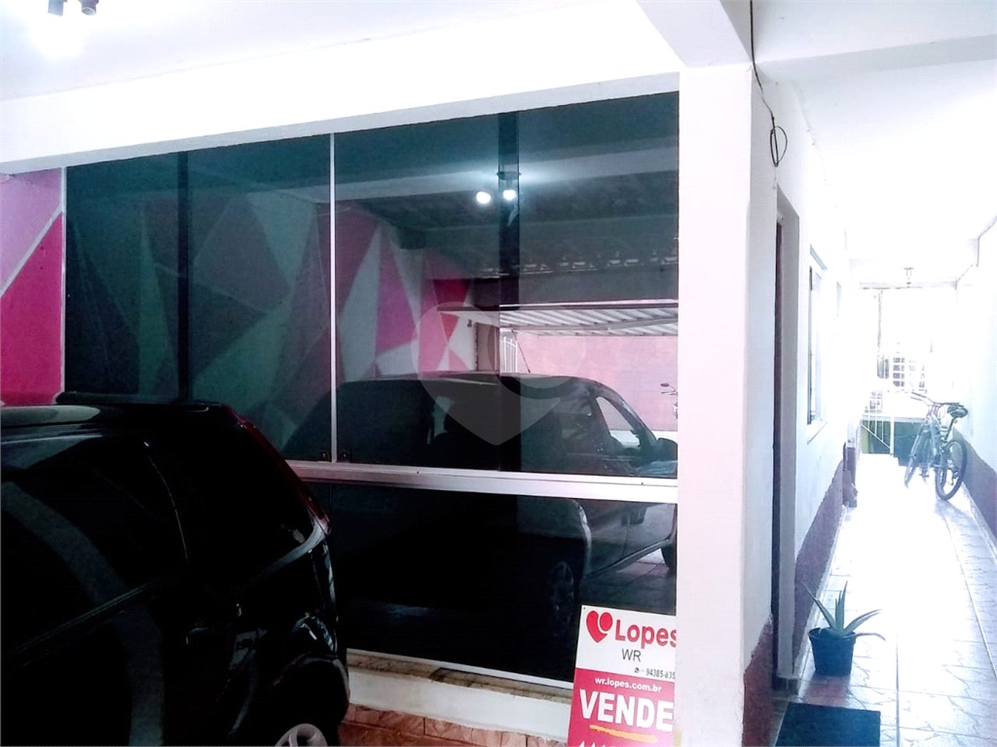 Sobrado à venda com 4 quartos, sendo 1 suíte,  em Jardim Alvinópolis, Atibaia, SP