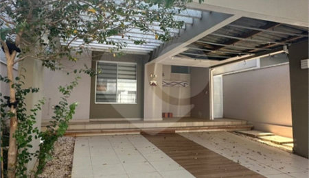Casa à venda com 3 quartos, sendo 1 suíte,  no condomínio Villaggio Di Itaici, Indaiatuba - SP