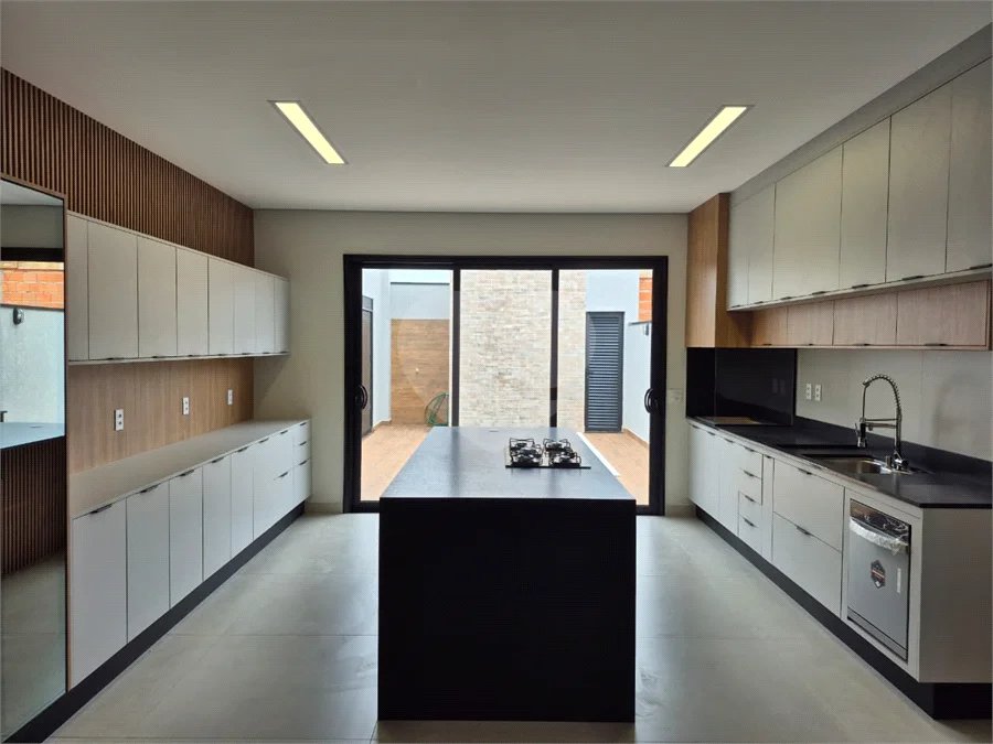 Casa a venda Condominio Maria Candida