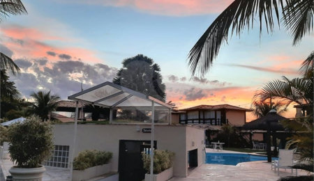 Casa em condomínio à venda com 2 quartos, sendo 1 suíte,  em Manguinhos, Armação dos Búzios, RJ