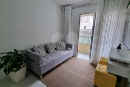 Apartamento à venda com 3 quartos, sendo 1 suíte, em Jardim Esmeralda, São Paulo, SP