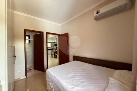 Apartamento para alugar com 1 suíte em Taperapuan, Porto Seguro, BA