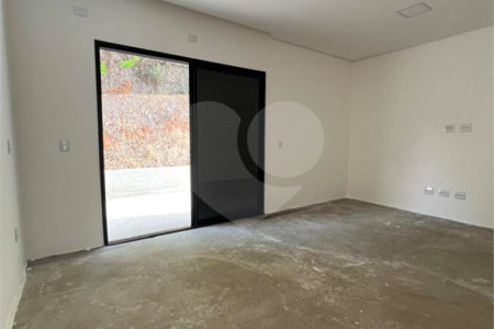 Casa à venda com 3 suítes no condomínio Spazio Design, Bragança Paulista - SP