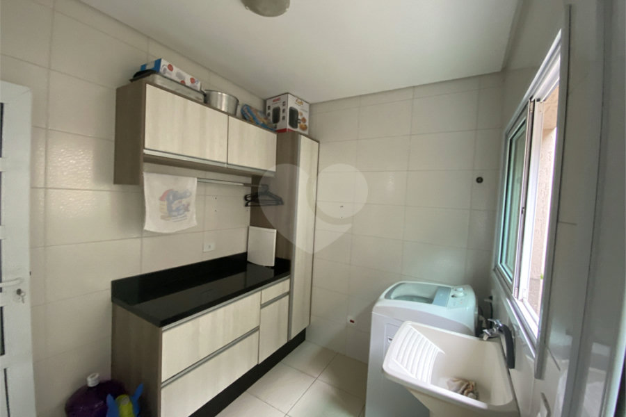 Sobrado à venda com 3 quartos, sendo 1 suíte,  em Jardim Vila Galvão, Guarulhos, SP