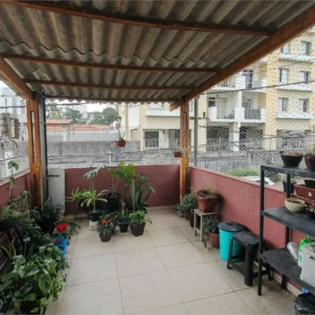 Casa à venda com 2 quartos em Jardim Rizzo, São Paulo, SP