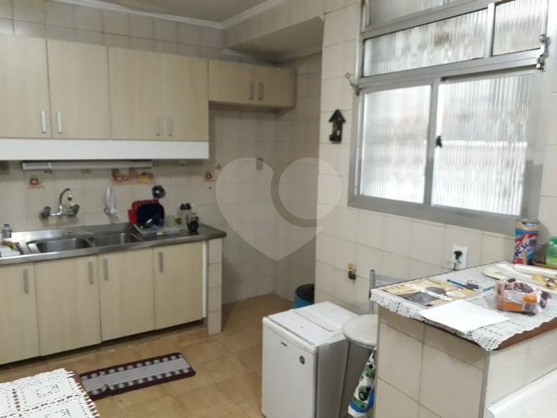 Sobrado à venda com 4 quartos em Brooklin Paulista, São Paulo, SP