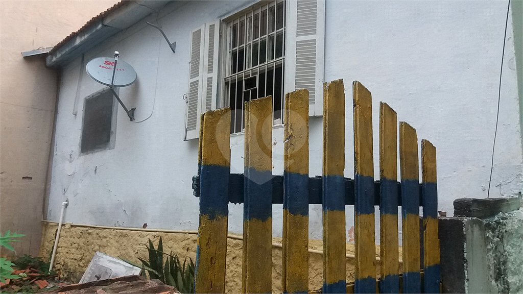 Casa de Vila à venda com 1 quarto em Chora Menino, São Paulo, SP