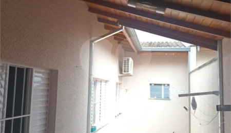Casa à venda com 3 quartos, sendo 1 suíte, em Jardim dos Colibris, Indaiatuba, SP