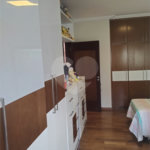 Casa à venda com 5 quartos, sendo 4 suítes, no condomínio Santa Teresa, Jundiaí - SP