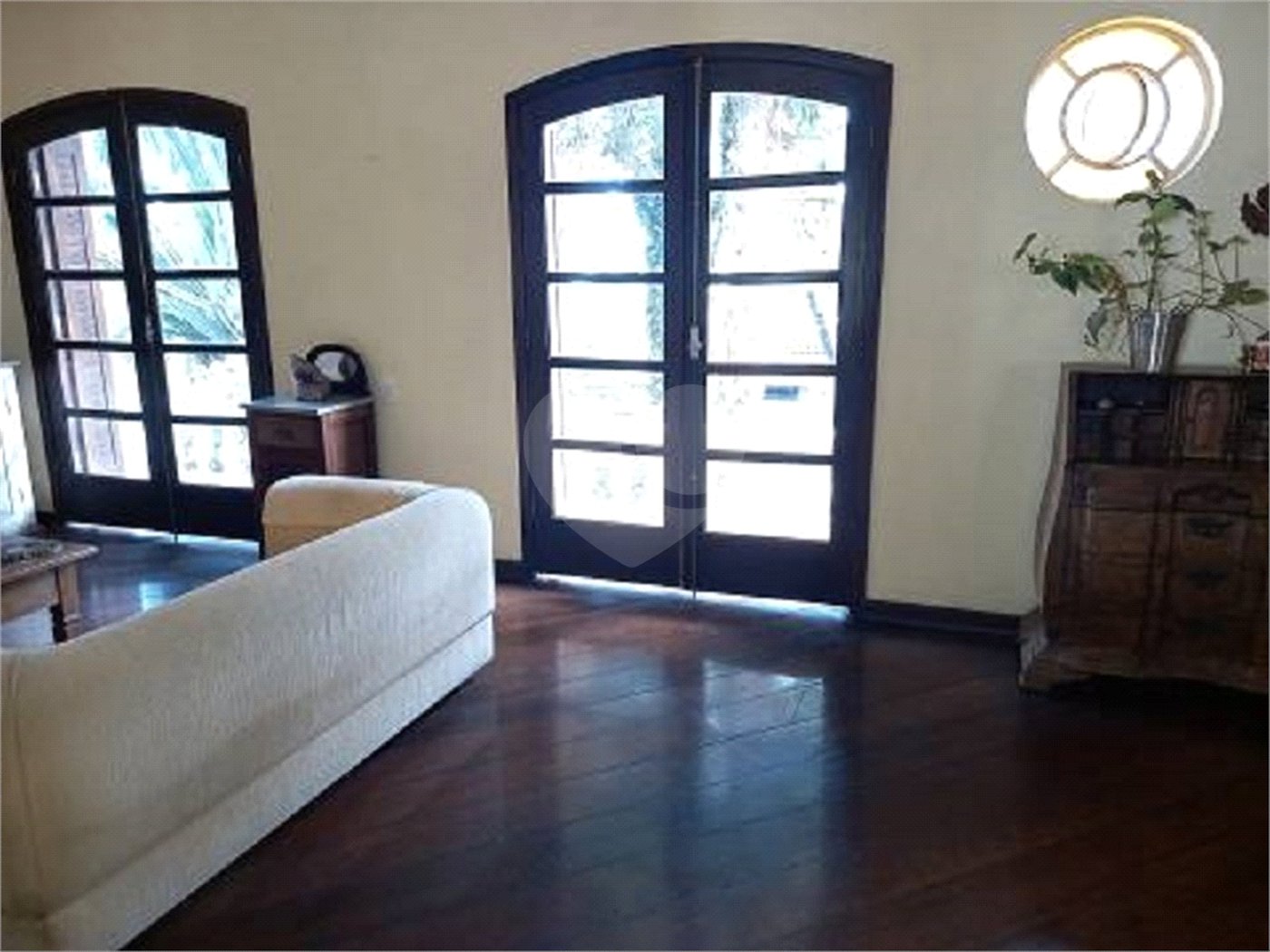 Casa à venda com 4 quartos, sendo 1 suíte, em Tremembé, São Paulo, SP