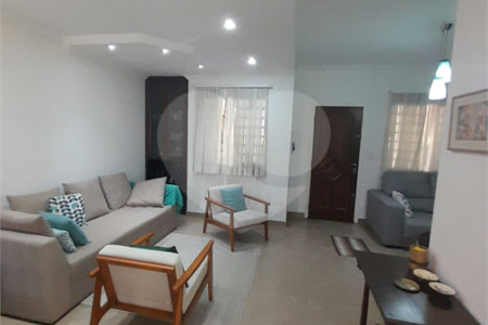 Casa à venda com 4 quartos, sendo 1 suíte, em Vila Guarani, Jundiaí, SP