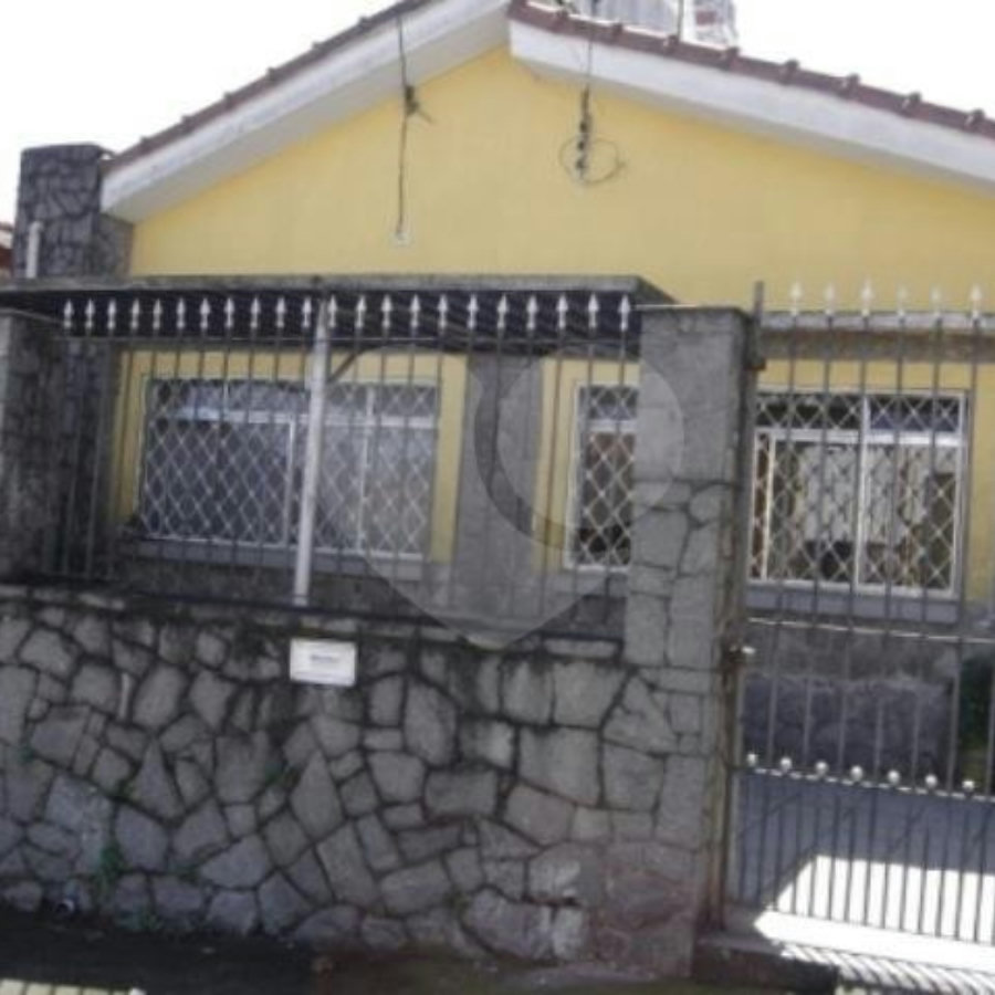Casa Térrea à venda com 3 quartos em Santa Teresinha, São Paulo, SP