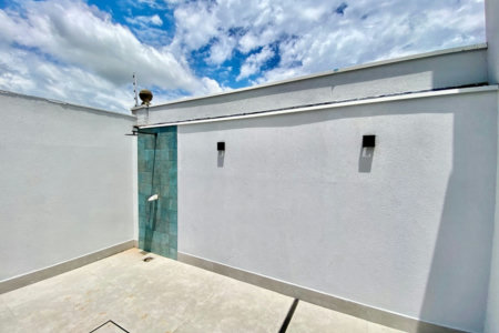 Casa à venda com 3 quartos, sendo 3 suítes, no condomínio Vila Giardino, Jundiaí - SP