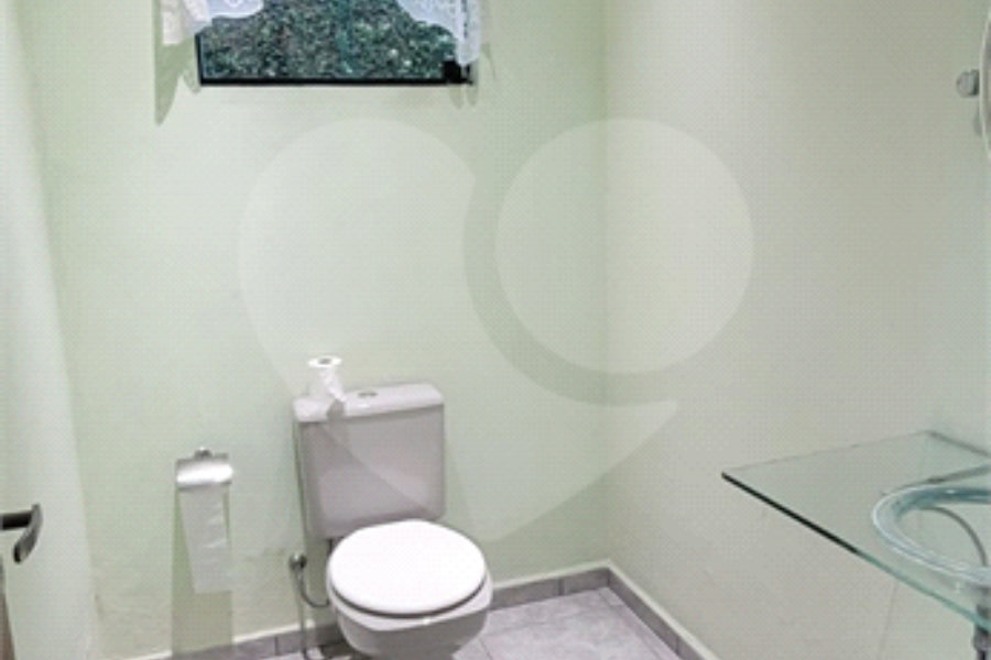 Casa à venda com 3 quartos, sendo 1 suíte,  em Lavapés, Mairiporã, SP
