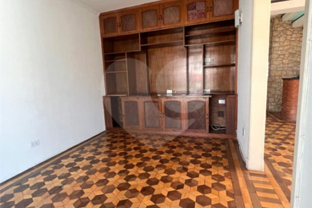 Sobrado à venda com 3 quartos, sendo 1 suíte, em Planalto Paulista, São Paulo, SP