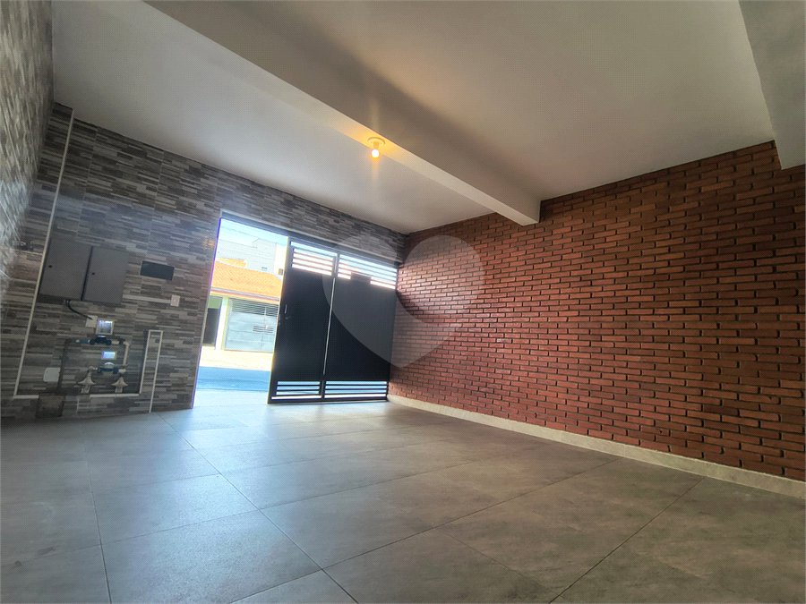 Casa Térrea para alugar com 2 quartos, sendo 1 suíte, em Jardim Residencial Veneza, Indaiatuba, SP