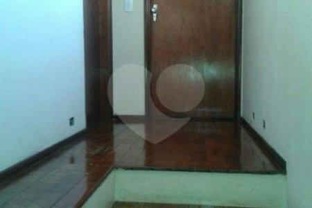 Casa Térrea à venda com 4 quartos em Vila Mazzei, São Paulo, SP