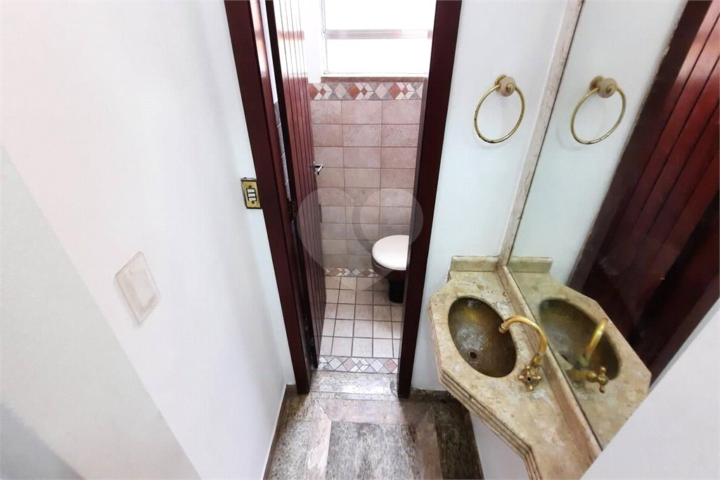 Casa à venda com 4 quartos, sendo 1 suíte, em Maracanã, Rio de Janeiro, RJ