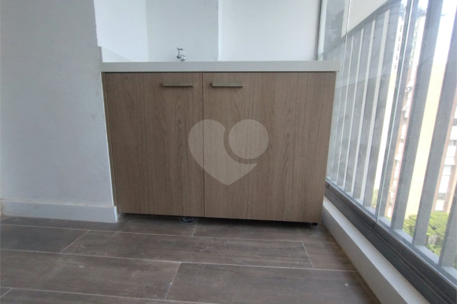 Apartamento à venda ou para alugar com 1 quarto em Pinheiros, São Paulo, SP