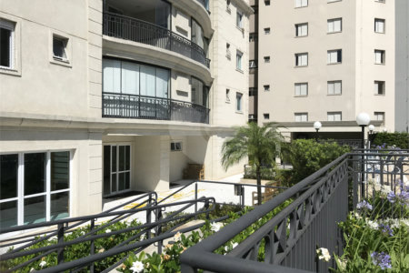 Apartamento à venda com 3 quartos, sendo 2 suítes, em Santa Teresinha, São Paulo, SP