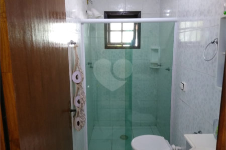 Casa à venda com 4 quartos, sendo 1 suíte,  em Jardim São Francisco, Mogi das Cruzes, SP