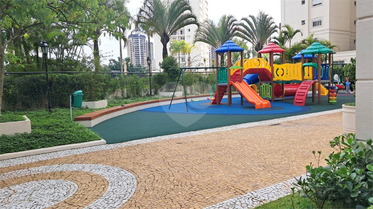 Apartamento à venda com 4 quartos, sendo 2 suítes, em Jardim Marajoara, São Paulo, SP