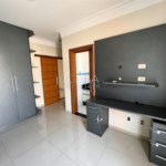Casa em condomínio à venda com 3 suítes em Vila Haro, Sorocaba, SP
