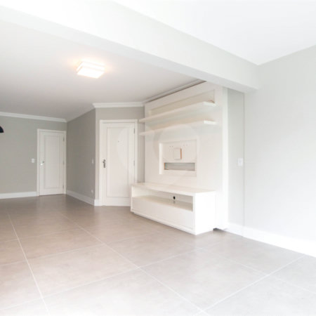 Apartamento à venda com 3 quartos, sendo 1 suíte, em Panamby, São Paulo, SP