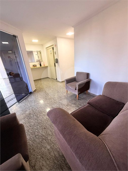 Apartamento à venda com 3 quartos, sendo 1 suíte,  em Parque Santana, Mogi das Cruzes, SP