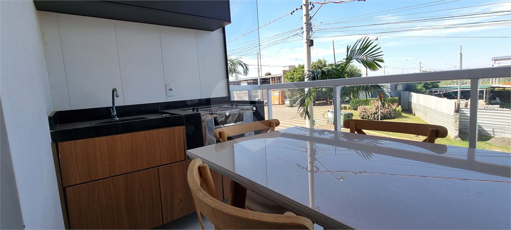 Apartamento à venda com 2 quartos, sendo 1 suíte, em Jardim Nair Maria, Salto, SP