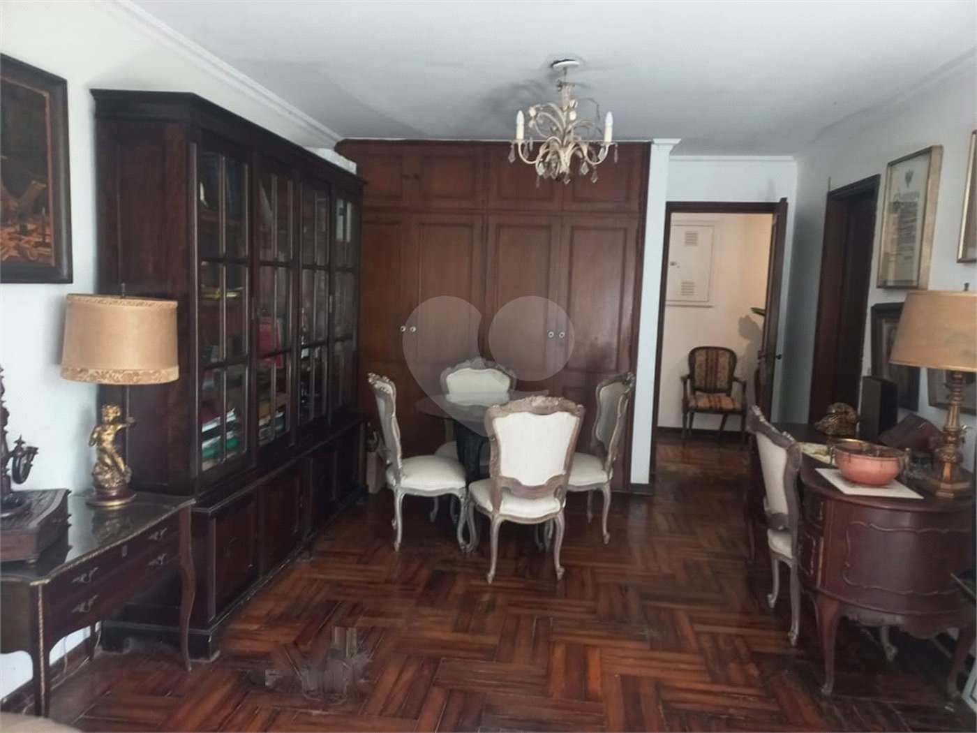 Casa à venda com 3 quartos, sendo 2 suítes, em Morumbi, São Paulo, SP