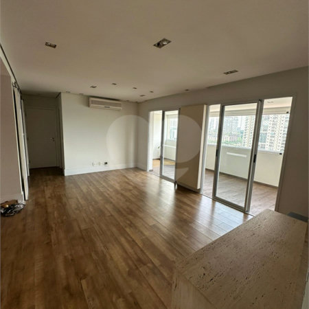Apartamento à venda com 3 quartos, sendo 1 suíte, em Brooklin Paulista, São Paulo, SP