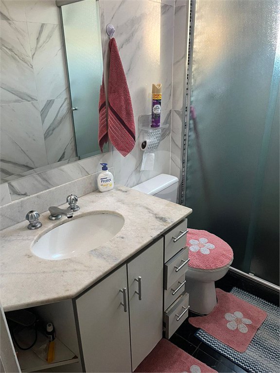 Apartamento à venda com 3 quartos, sendo 1 suíte, em Jardim São Luís, São Paulo, SP