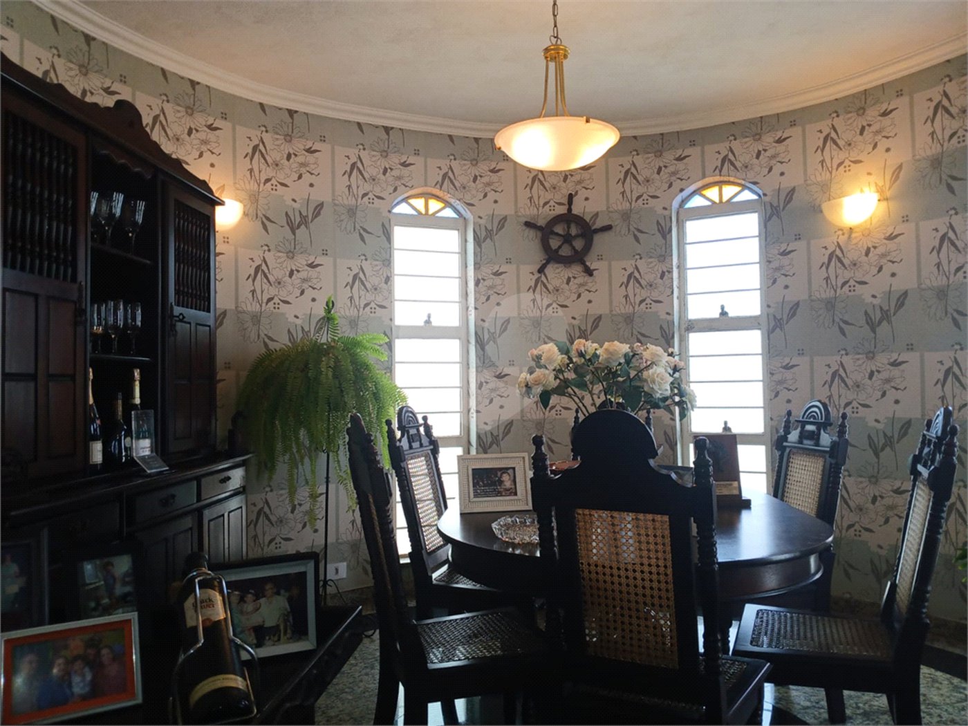 Casa à venda com 3 quartos, sendo 1 suíte,  em Esplanada Mendes Moraes, São Roque, SP